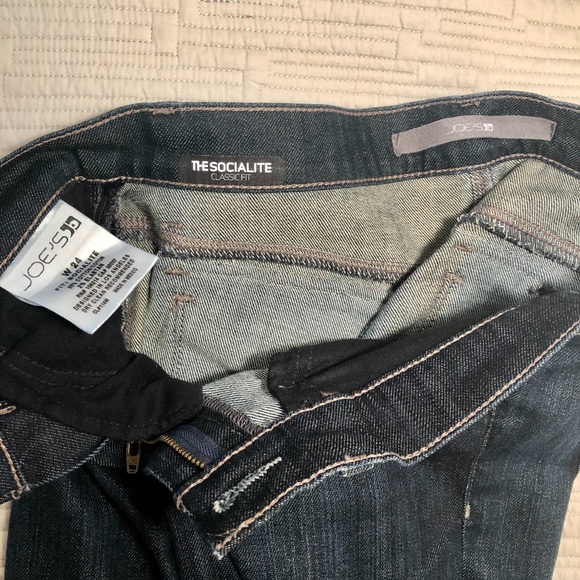 Joe's The Socialite Classic Fit Boot Cut Jeans - Picture 5 of 8